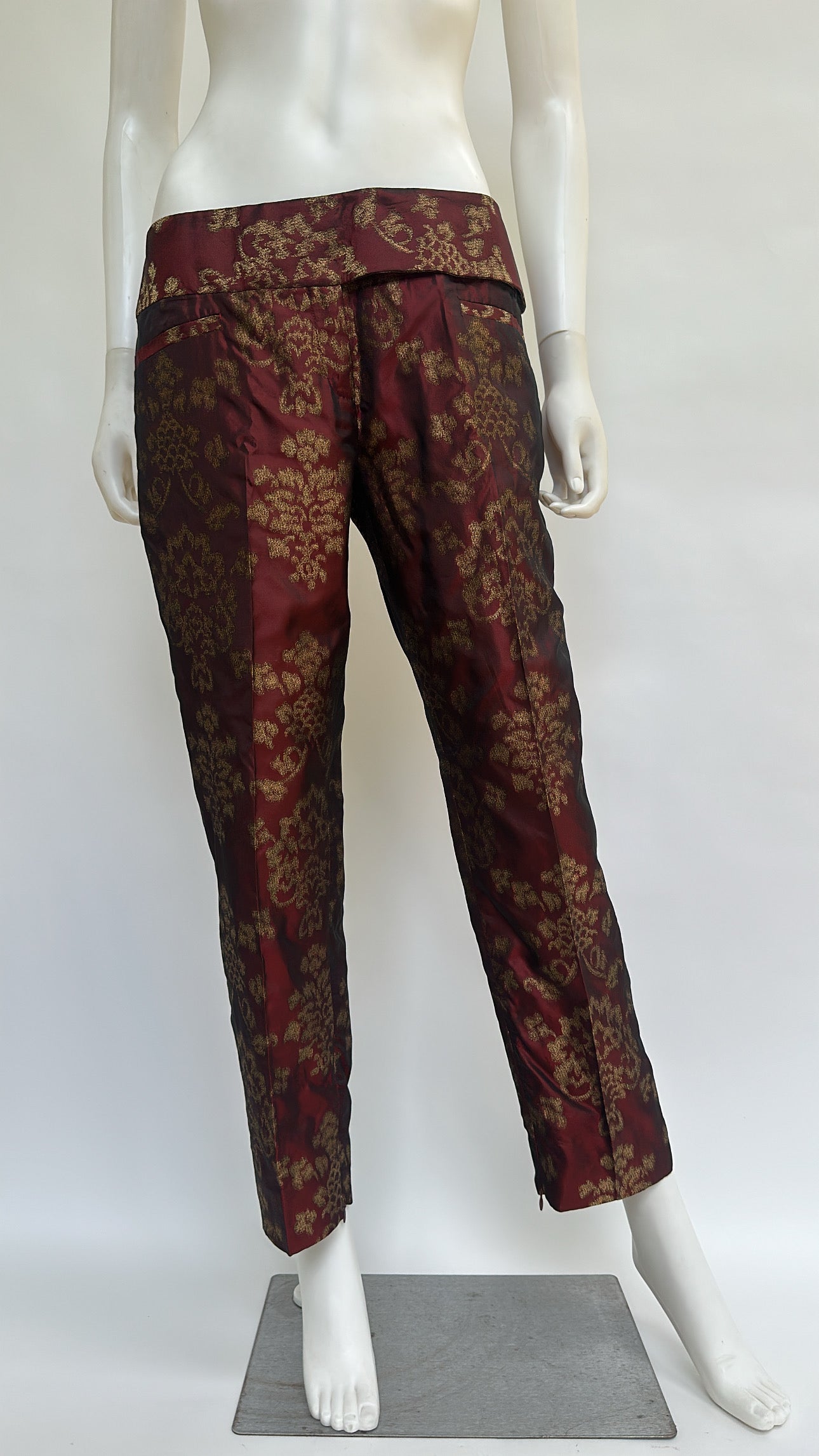 Dolce & Gabbana SS 2000 Capris with Tags Attached