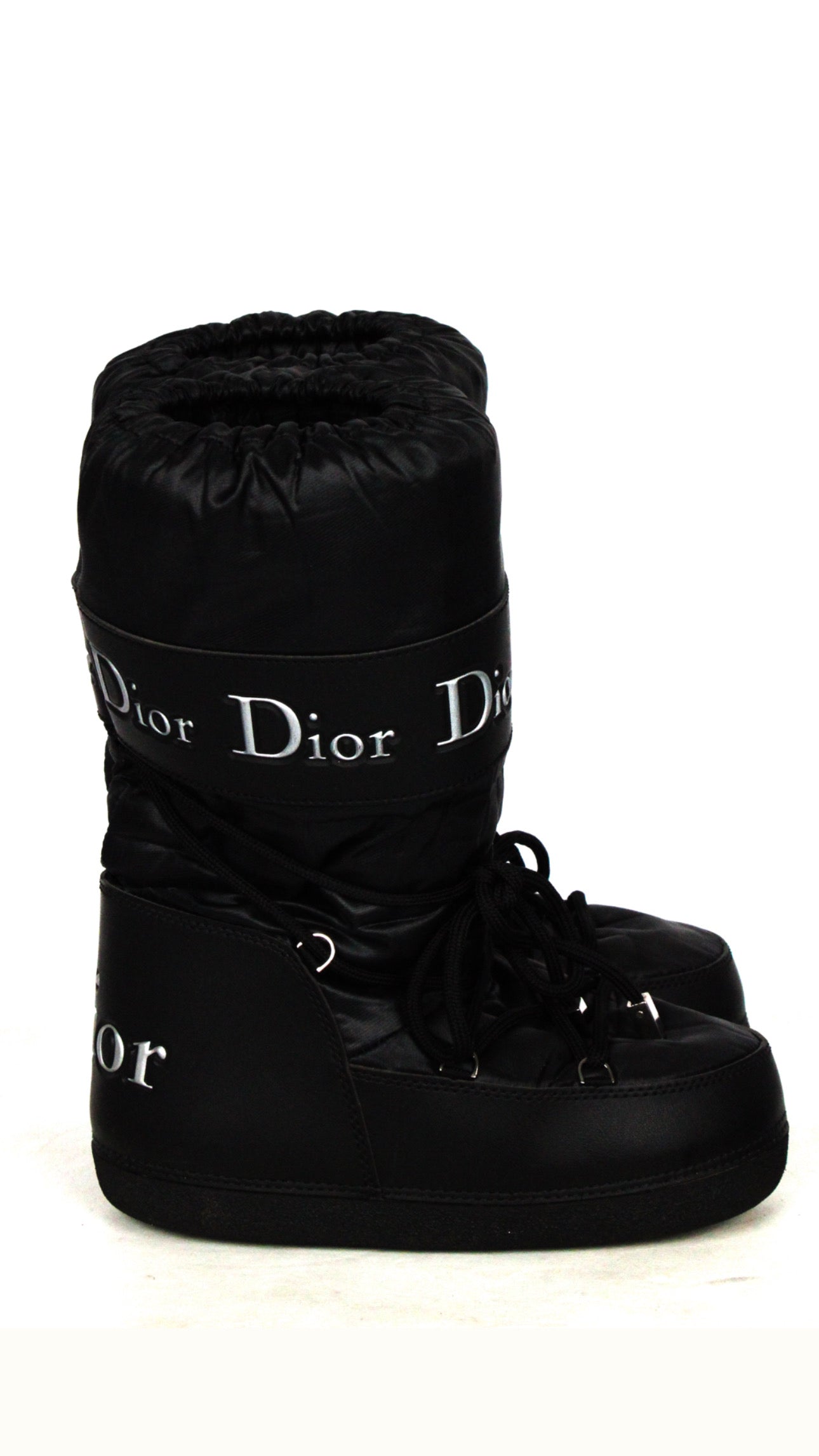 Genuine 60s Dior Stockings 2 Pairs in Original Box Seam Cuban Heel 15  Denier Miss Dior Vermeil Size 9.5 Vintage Hosiery Stunning Unworn