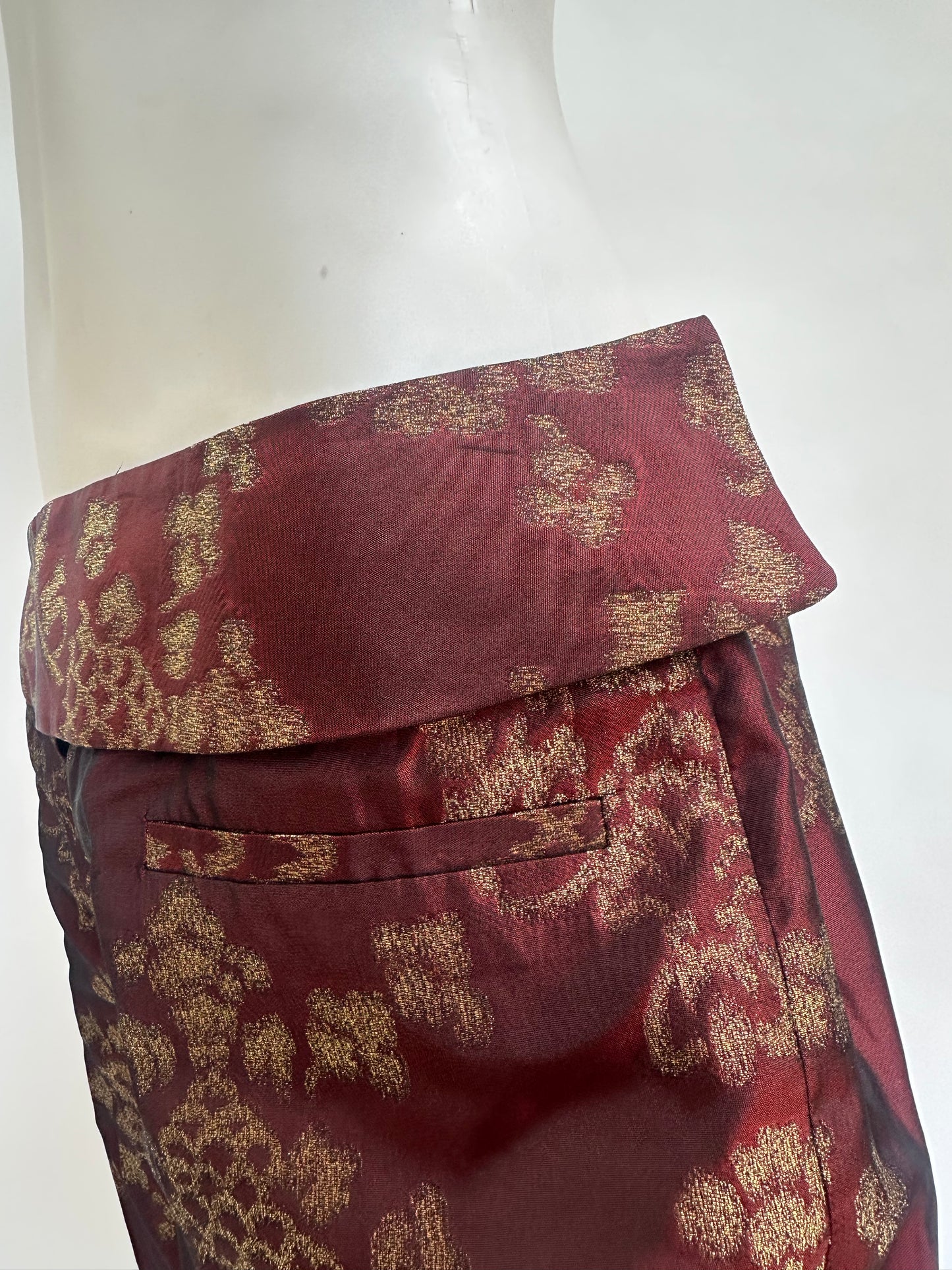 Dolce & Gabbana SS 2000 Capris with Tags Attached