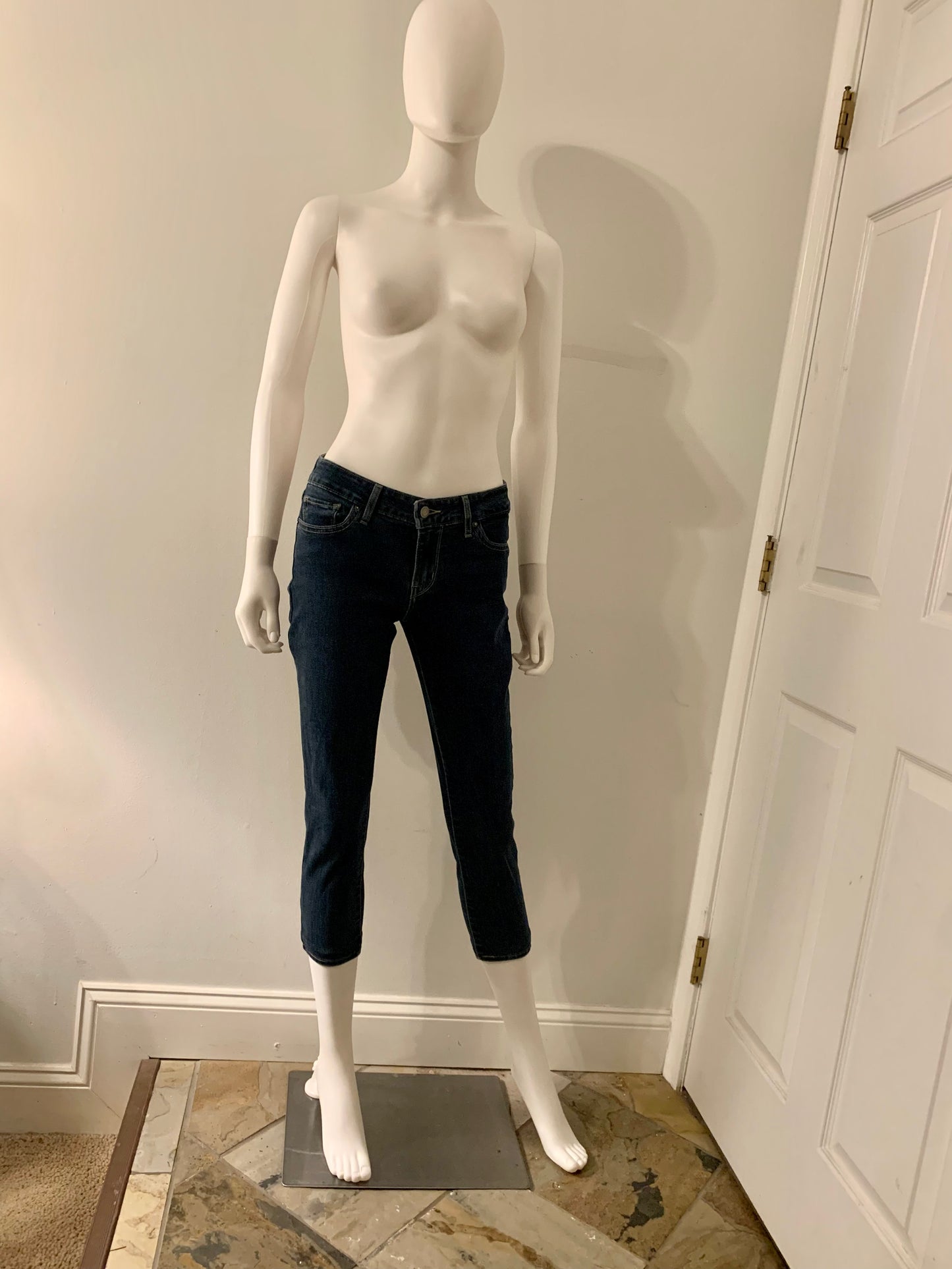 Levi’s 711 Skinny Vintage Jeans