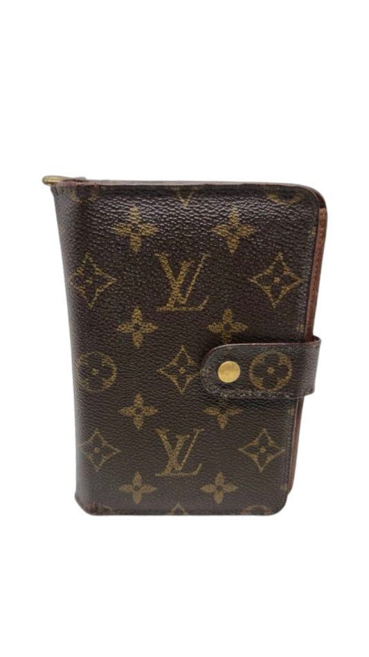 Louis Vuitton 1980’s Passport Wallet